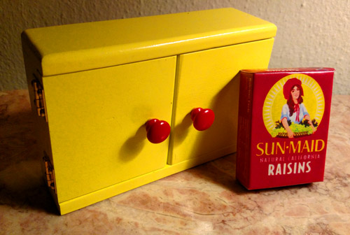 Raisin Box Die Box