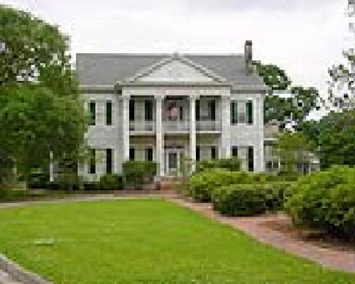 antebellum home