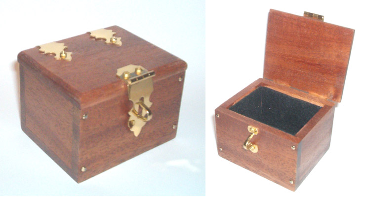 Lippincott Mahogany