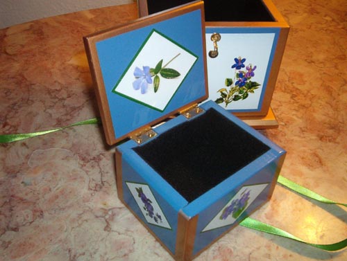 Oriental Twin Nested Boxes